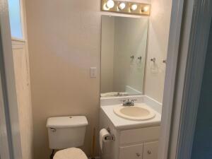 Building Photo - 1203 Azalea Dr