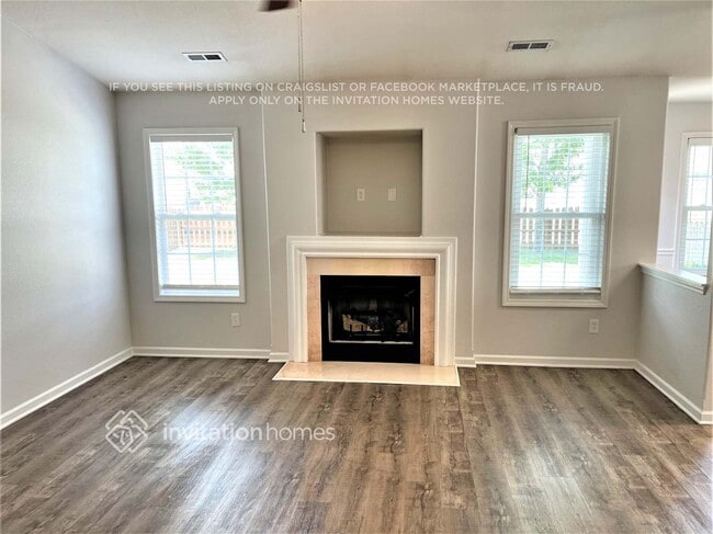 Building Photo - 10125 Orchard Grass Ct