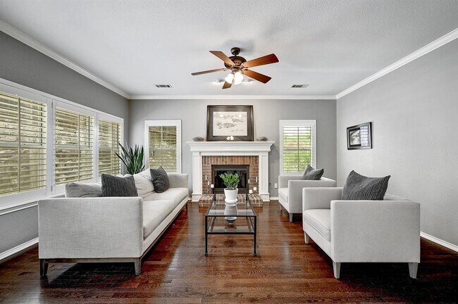 Foto del edificio - 6304 Indian Canyon Dr