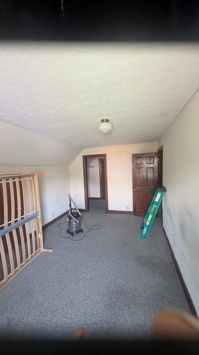 Foto del edificio - 7963 Pleasant Valley Rd