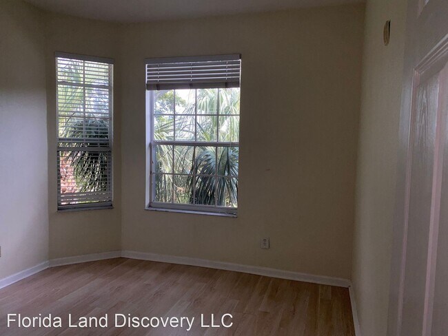 Foto del edificio - 3 br, 2 bath House - 6166 Stevenson Dr Uni...