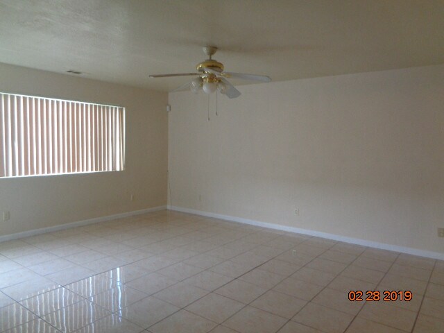 Building Photo - 355 Spindrift Way