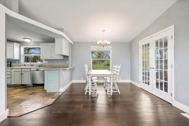 Foto del edificio - Short term leases available: 3 bed 2 bath ...