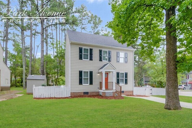 Foto del edificio - 7300 Bassett Hall Ct