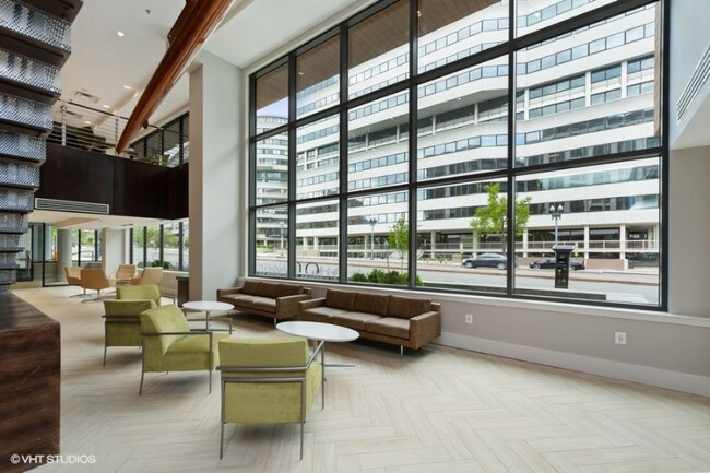 Foto del edificio - 2601 Virginia Ave NW