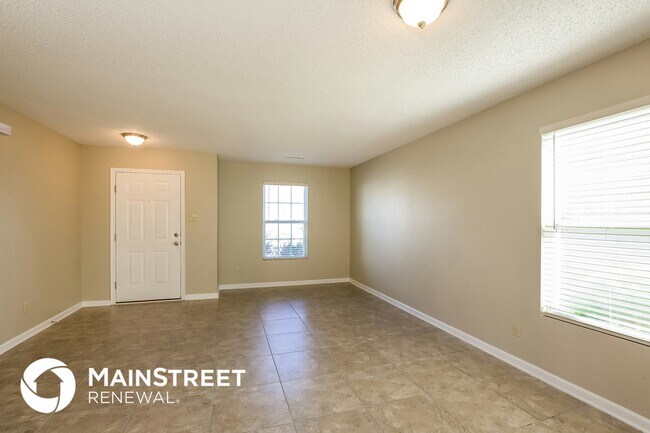 Building Photo - 14223 Hartwell Farm Dr