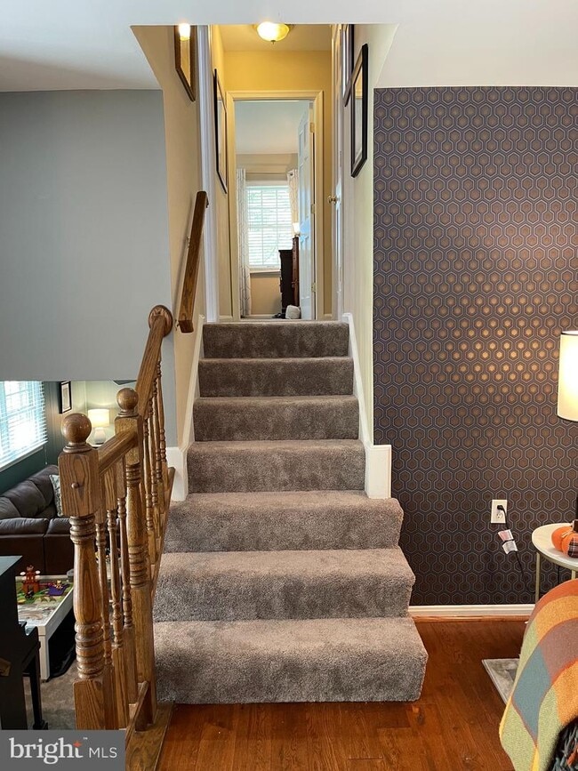 Foto del edificio - 2900 Woodfern Ct