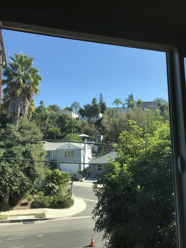 Vista de la ladera de comedor - 1961 Talmadge St