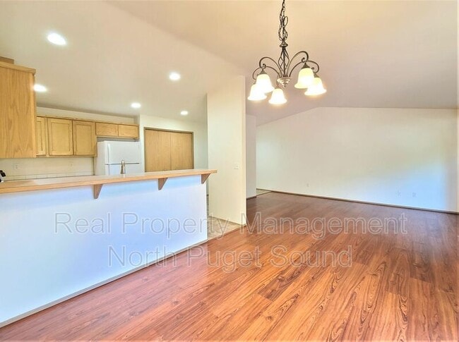 Foto del edificio - 5953 Grove St