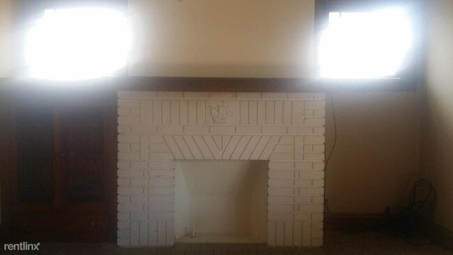 Building Photo - 1469 Winton Ave