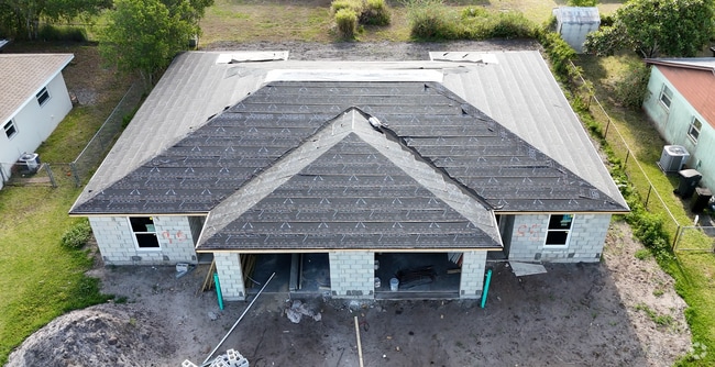 Building Photo - 85 W Towne Pl