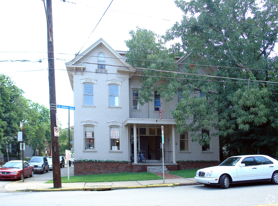 Building Photo - 911 S Aiken Ave
