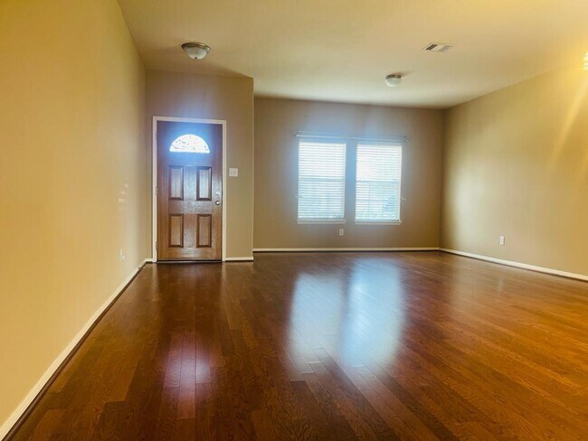 Building Photo - 611 Blue Oasis Ct