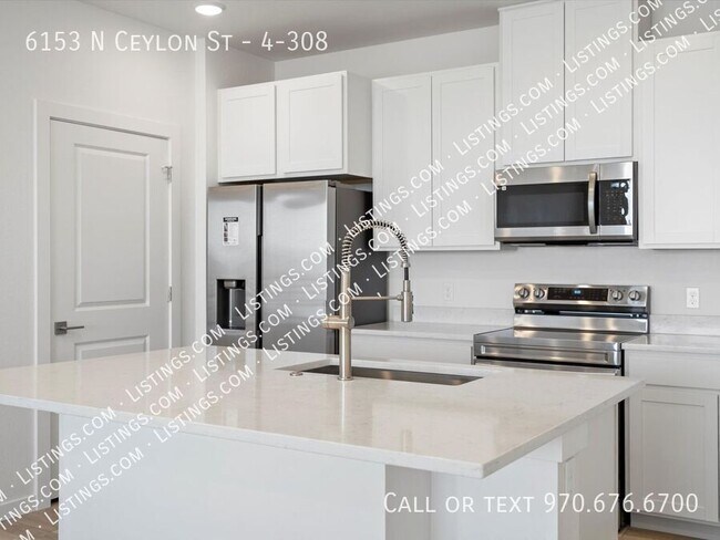 Foto del edificio - 6153 N Ceylon St