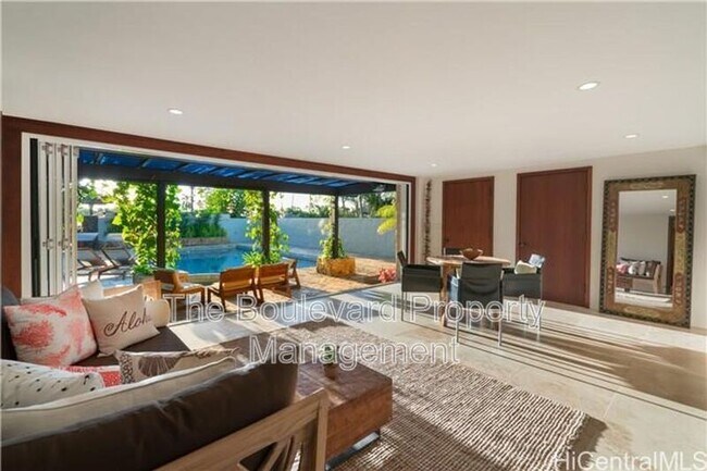 Foto del edificio - 4316 Aukai Ave
