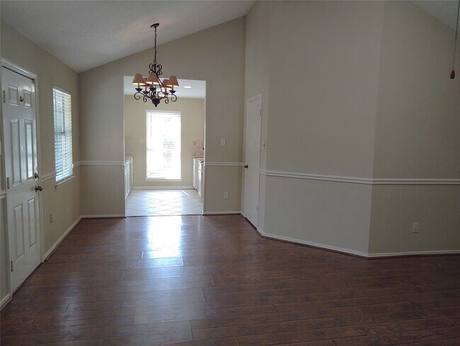 Foto del edificio - 2515 Heritage Colony Dr
