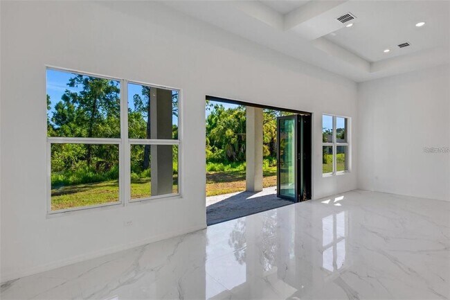 Foto del edificio - 4439 Eldron Ave