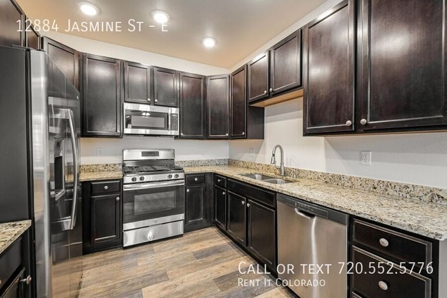 Foto del edificio - 12884 Jasmine St
