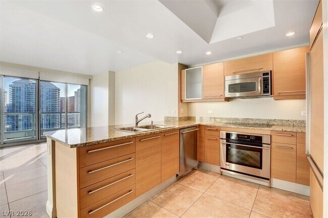 Foto del edificio - 222 Karen Ave