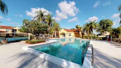 Savannah Place Apartments and Townhomes photo'