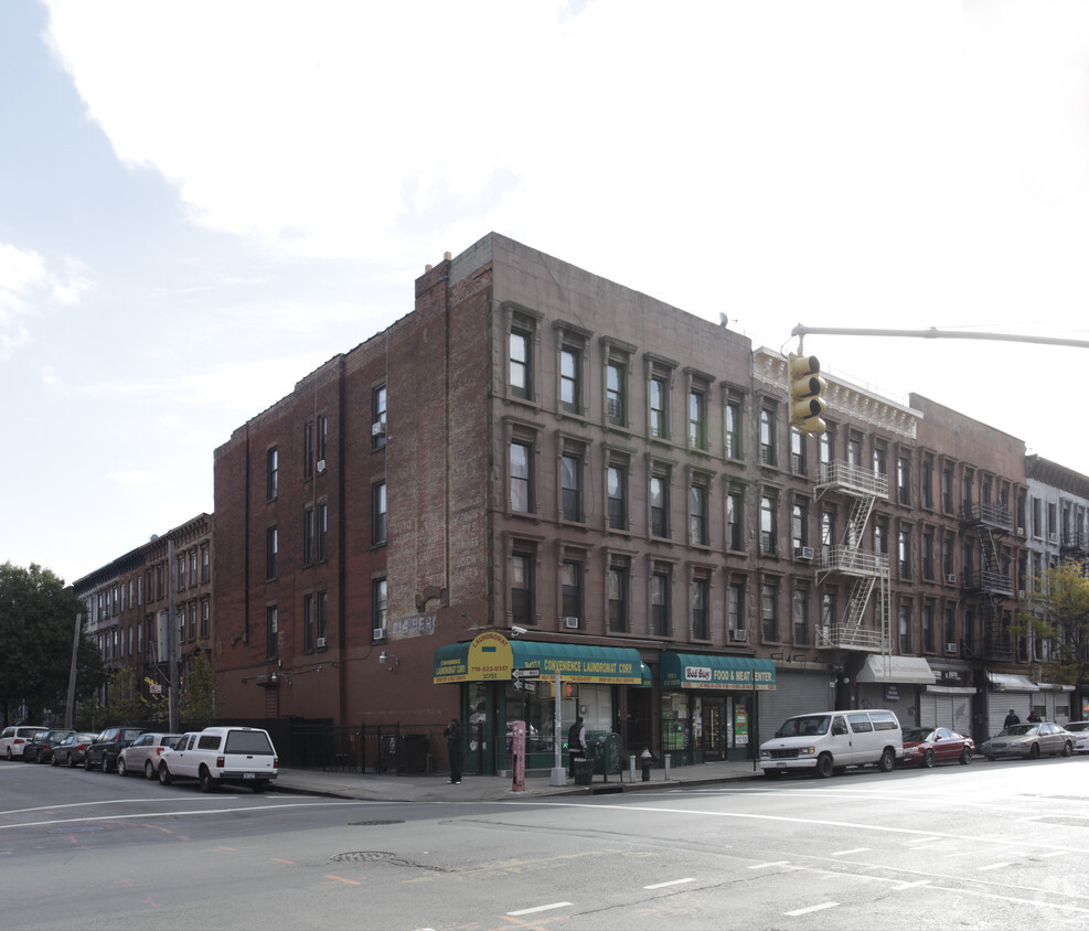 Primary Photo - 1051 Bedford Ave