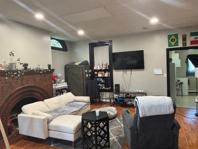 Building Photo - 85 Prospect St