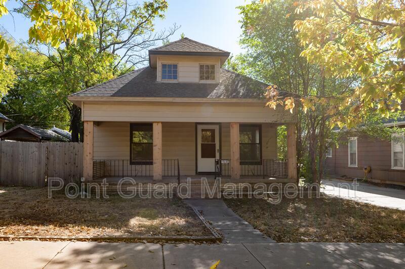 3221 Chatfield Pl, Wichita, KS 67208 House Rental in Wichita, KS