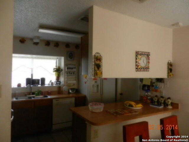 Foto del edificio - 237 Saddlebrook