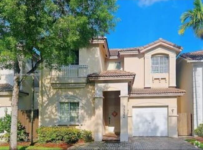 Building Photo - 7332 NW 112th Ct