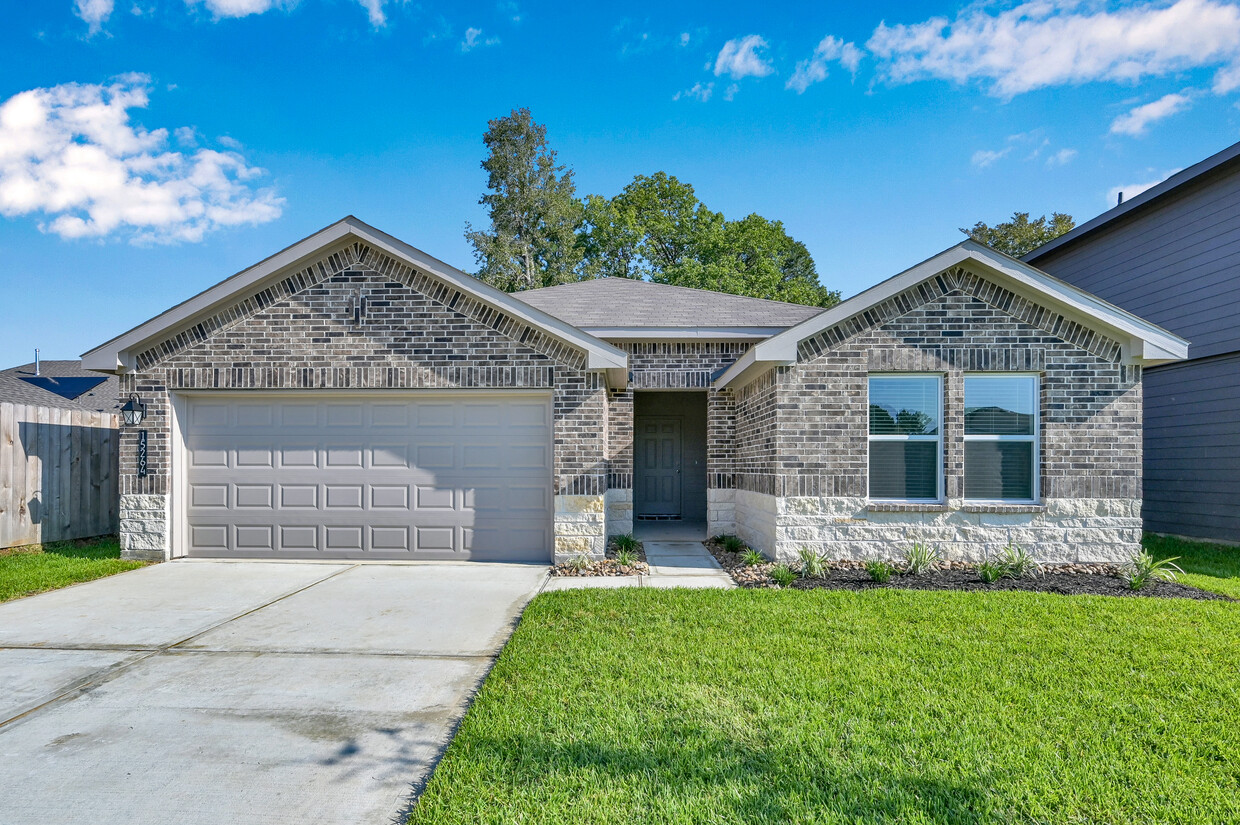 Esta casa inteligente precableada integra tecnología en todas partes, desde el timbre hasta el garaje y el interior. - 15264 Junebug Dr