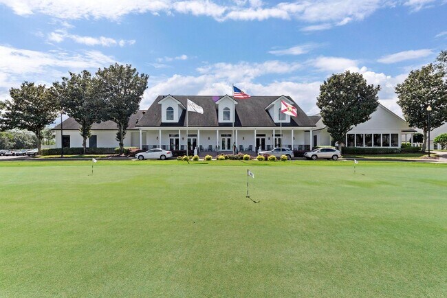 Building Photo - 3 Bed, 2 Bath Deercreek Country Club Home ...