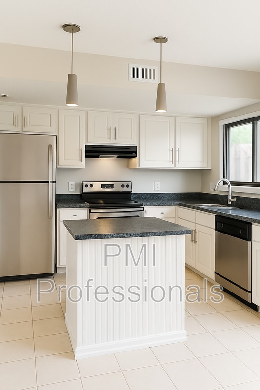 Building Photo - 339 Huntington Ridge Dr