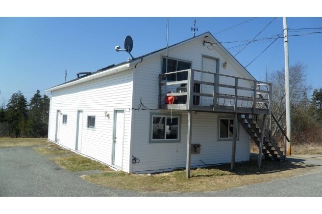 Foto del edificio - 761-763 S Gouldsboro Rd