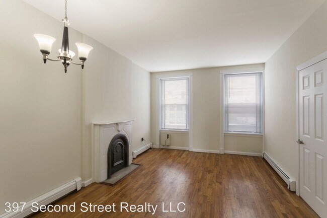 Building Photo - 397-399 2nd St