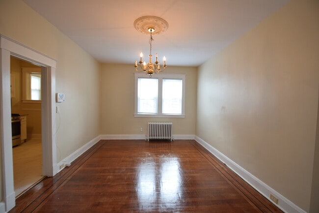 Building Photo - 4112 Edmondson Ave