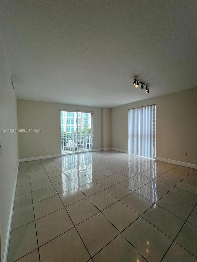 Foto del edificio - 7275 SW 90th Way