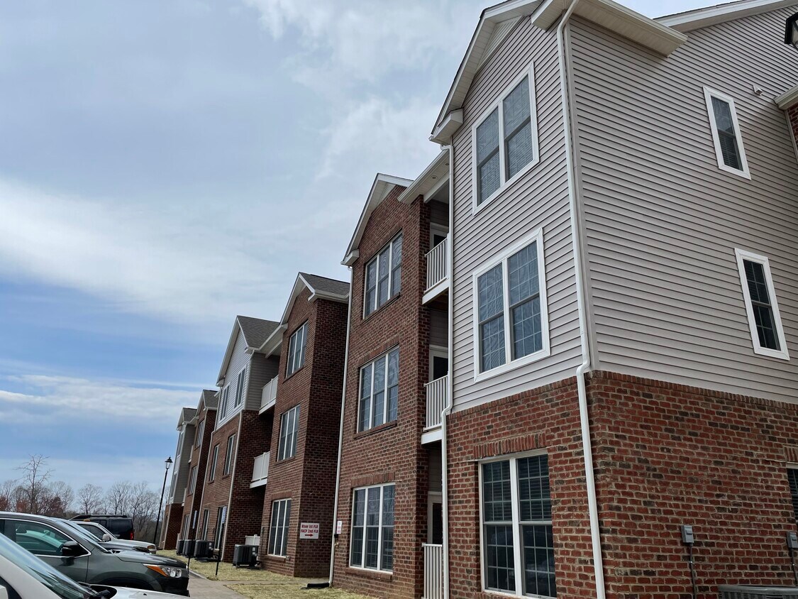 River Retreat 94 YMCA Way Covington, VA Apartments for Rent in