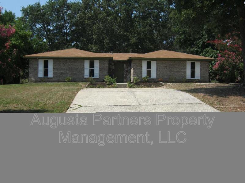 141 Shadowood Dr, Martinez, GA 30907 House Rental in Martinez, GA