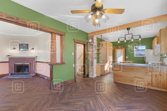 Foto del edificio - 1414 N Adams St