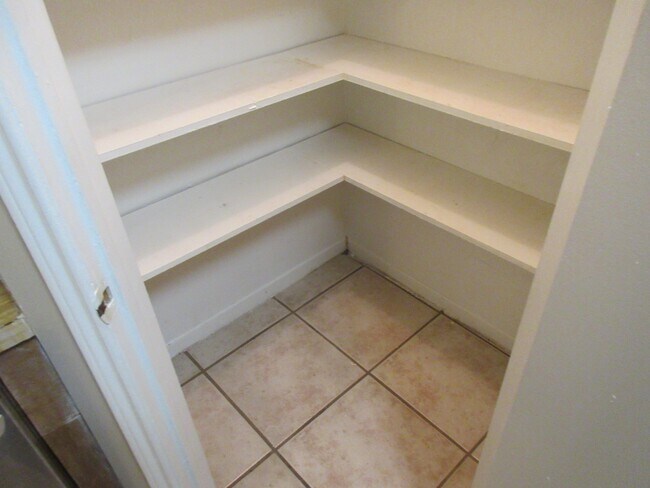 Foto del edificio - 11514 Meadow Ln