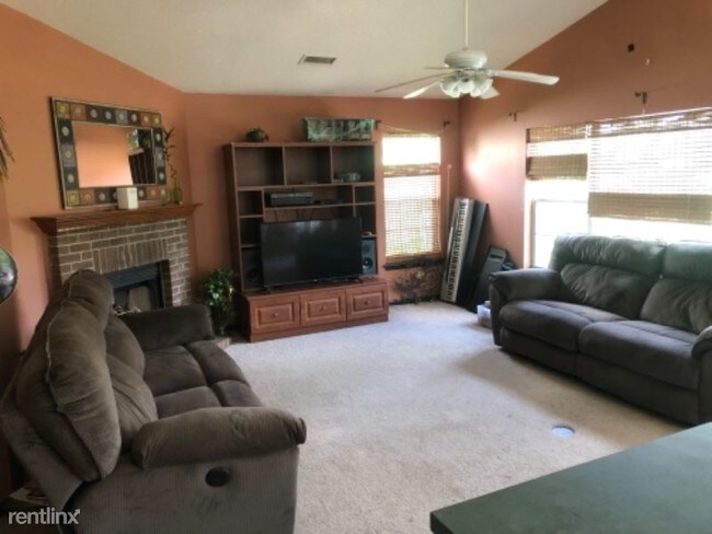 Building Photo - 3 br, 2 bath House - 7172 Windmill Creek Rd