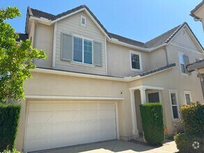 Building Photo - 46198 Rocky Trail Ln