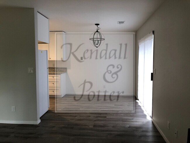 Foto del edificio - 2BD/1BA Condo in New Brighton Neighborhood