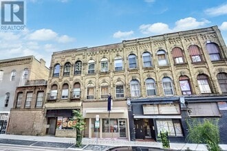 Building Photo - 344 Richmond St