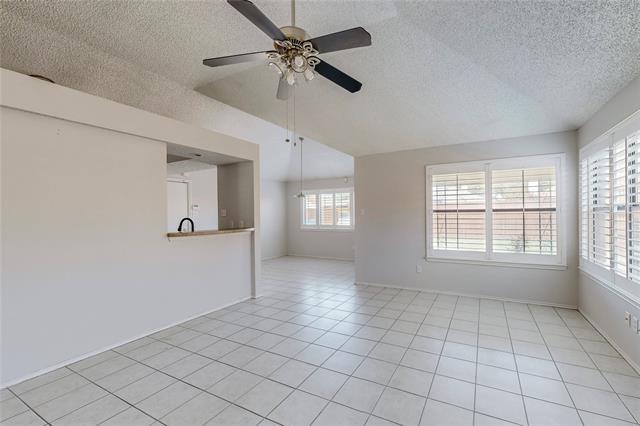 Building Photo - 534 Stringfellow Dr