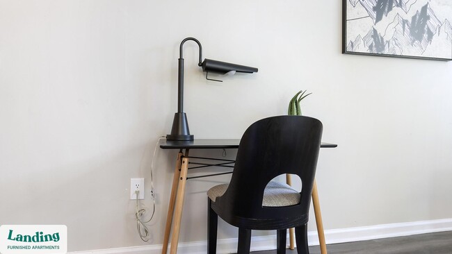 Building Photo - 100 Peyton Pl SW