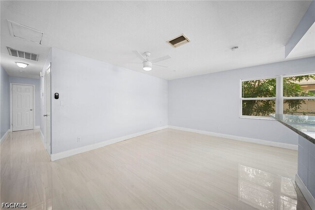 Foto del edificio - 5454 Eighth Ave