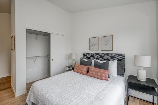 Foto del edificio - Fremont Villas Apartments