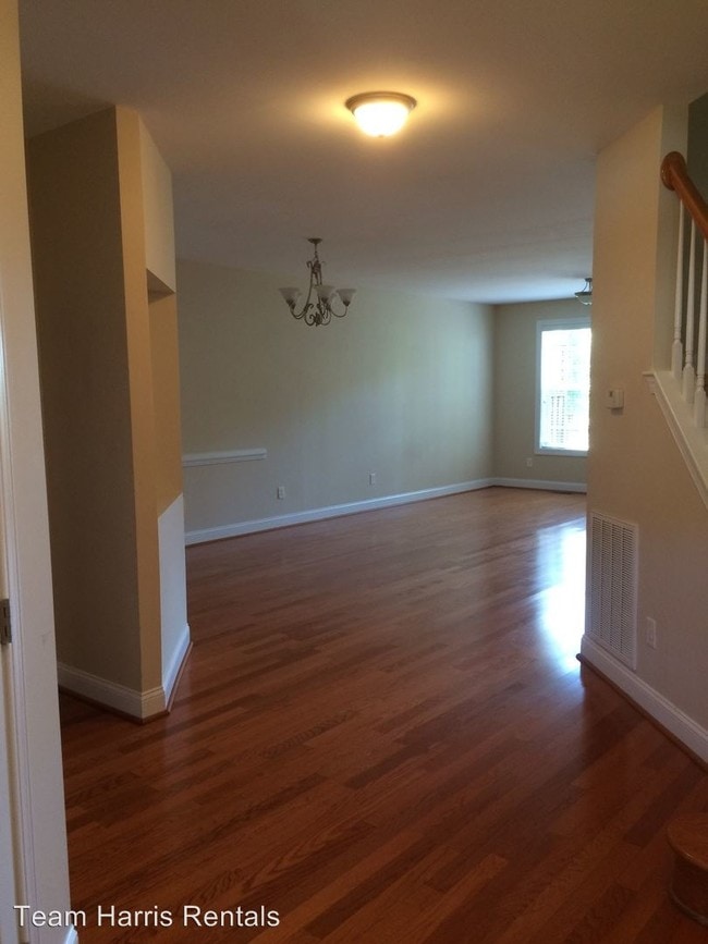 Building Photo - 3 br, 2.5 bath House - 29 Hawk Ridge Drive