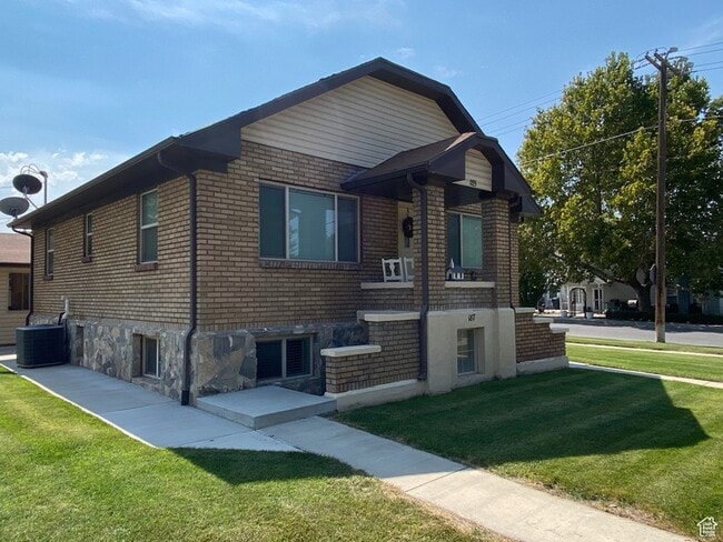 Building Photo - 187 W Utah Ave